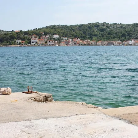 Apartamento By The Sea Tisno, Murter - 811