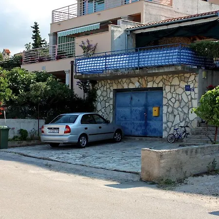 Apartamento By The Sea Tisno, Murter - 811 Tisno